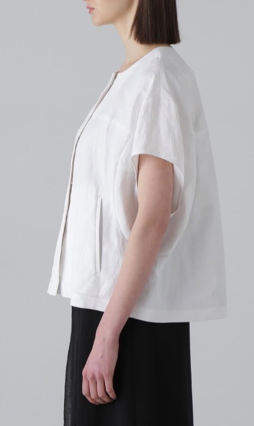 ノーカラージャケット | アドーア | 大丸梅田店公式 SHOP BLOG