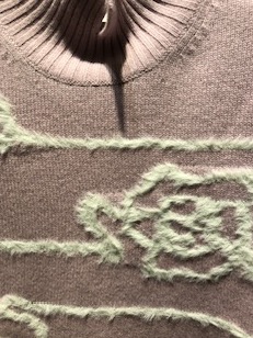 モール刺繍のカシミヤニット【7階 エルミダ】 | エルミダ | 大丸