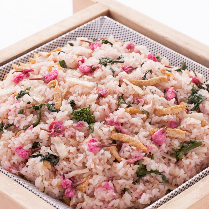 🌸手摘み桜おこわと宴御膳