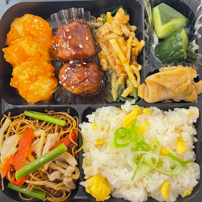 スタッフおすすめ『いろどり弁当』