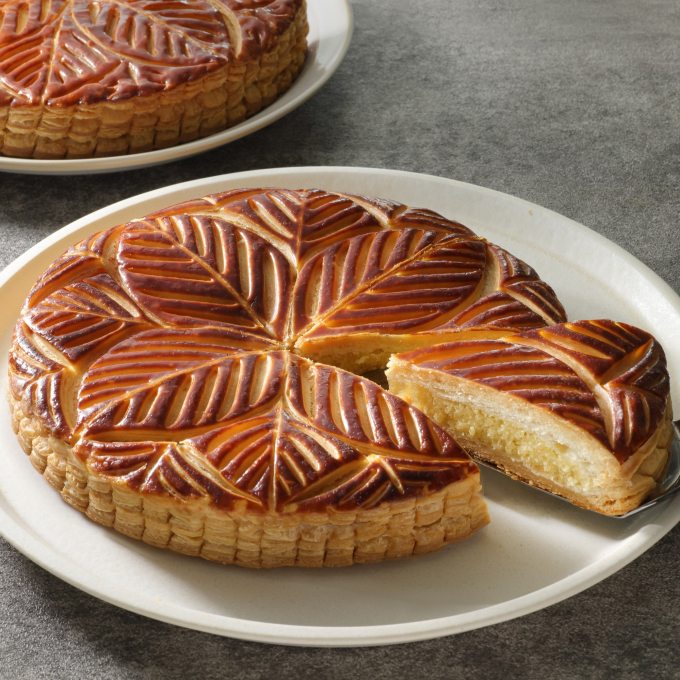 フランス伝統菓子「ガレット・デ・ロワ」期間限定販売 