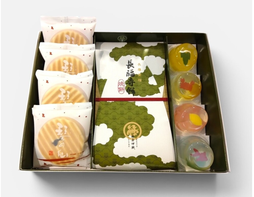 笹屋伊織　長福寺餅入り進物のご紹介