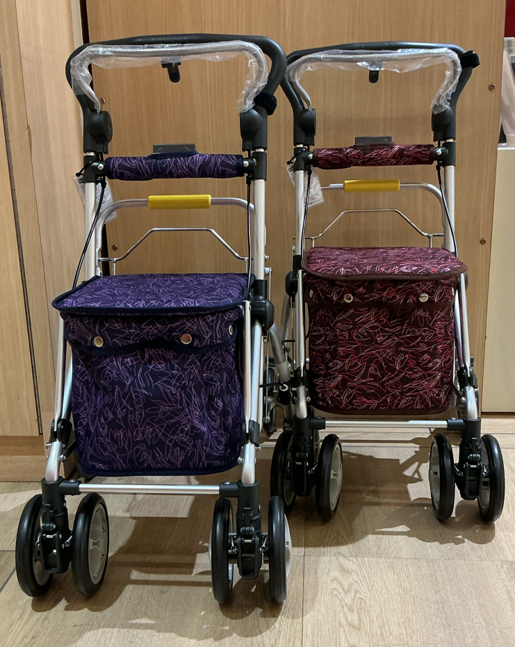 買い物に便利で椅子にもなるシルバーカーのご紹介🛍️