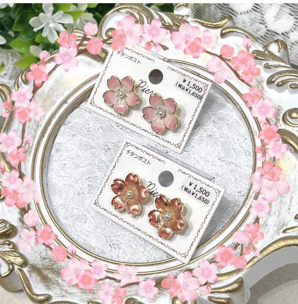 🌸スタッフおすすめ　フラワーピアス🌸