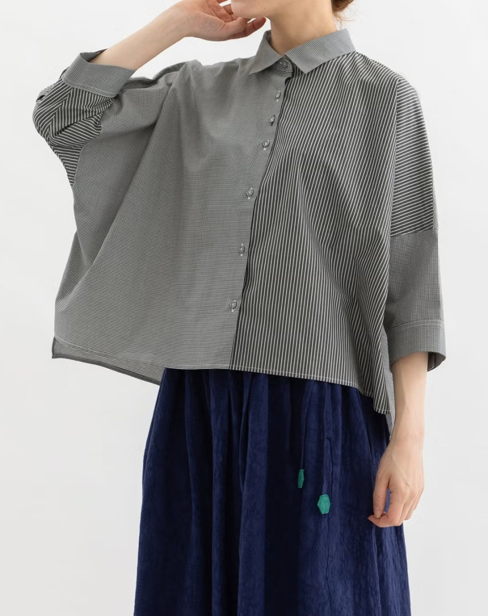 【2Fノップドゥノッド】母の日ギフトに◎クロップド6分袖ワイドシャツ