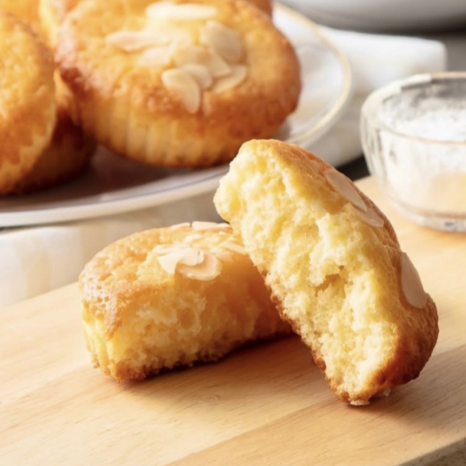 新発売　マドレーヌ