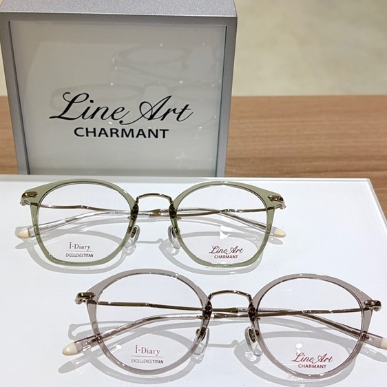 この軽さ！強度でも軽いメガネを！ラインアート