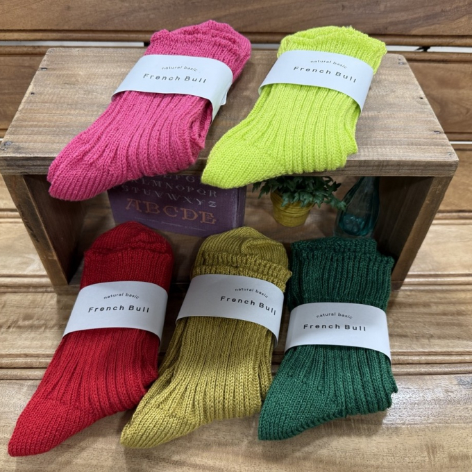通気性に優れたリネンソックス🧦