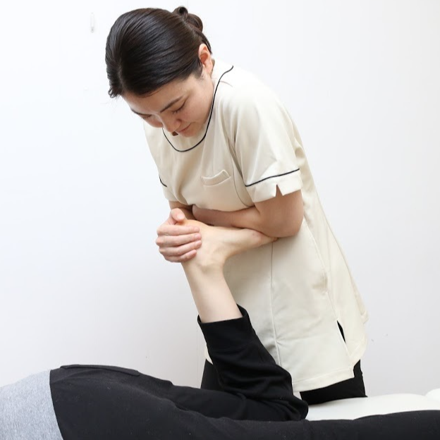行楽シーズンの足の疲れに!仙骨ポンプの力