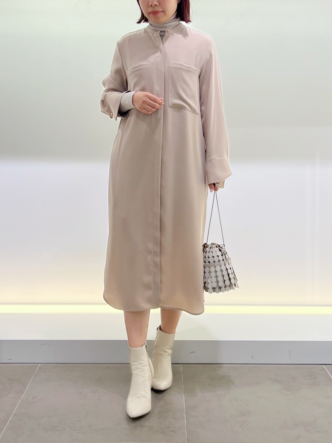 BEIGE，