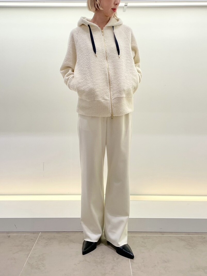 BEIGE，