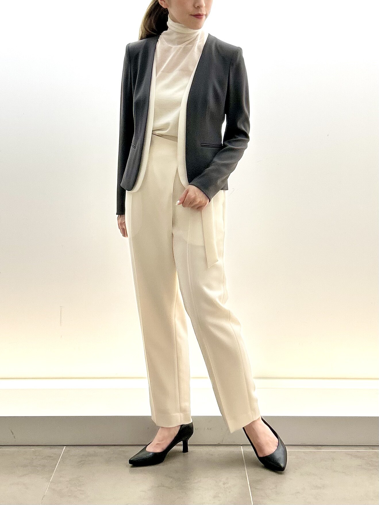 BEIGE，