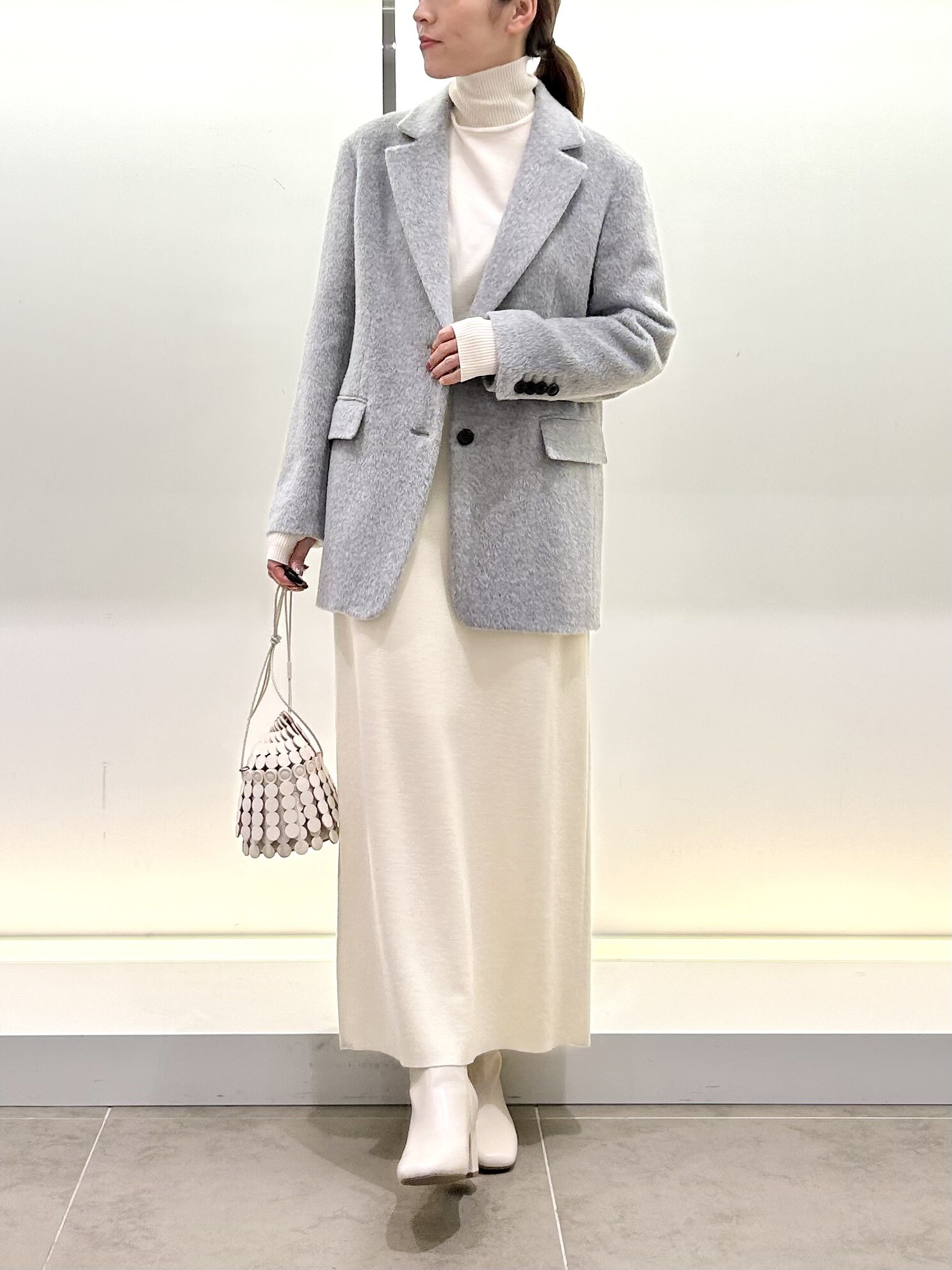 BEIGE，