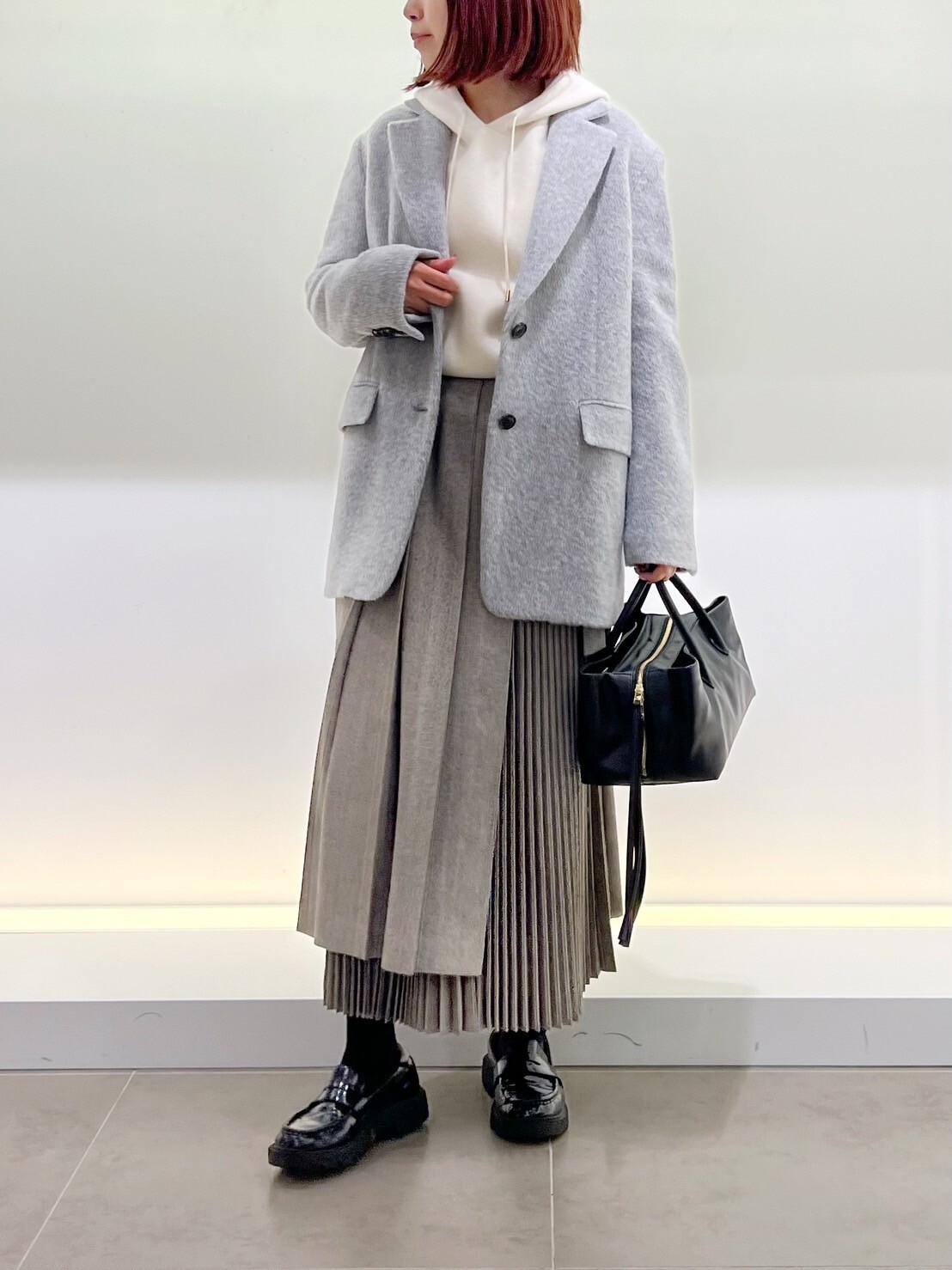 BEIGE，