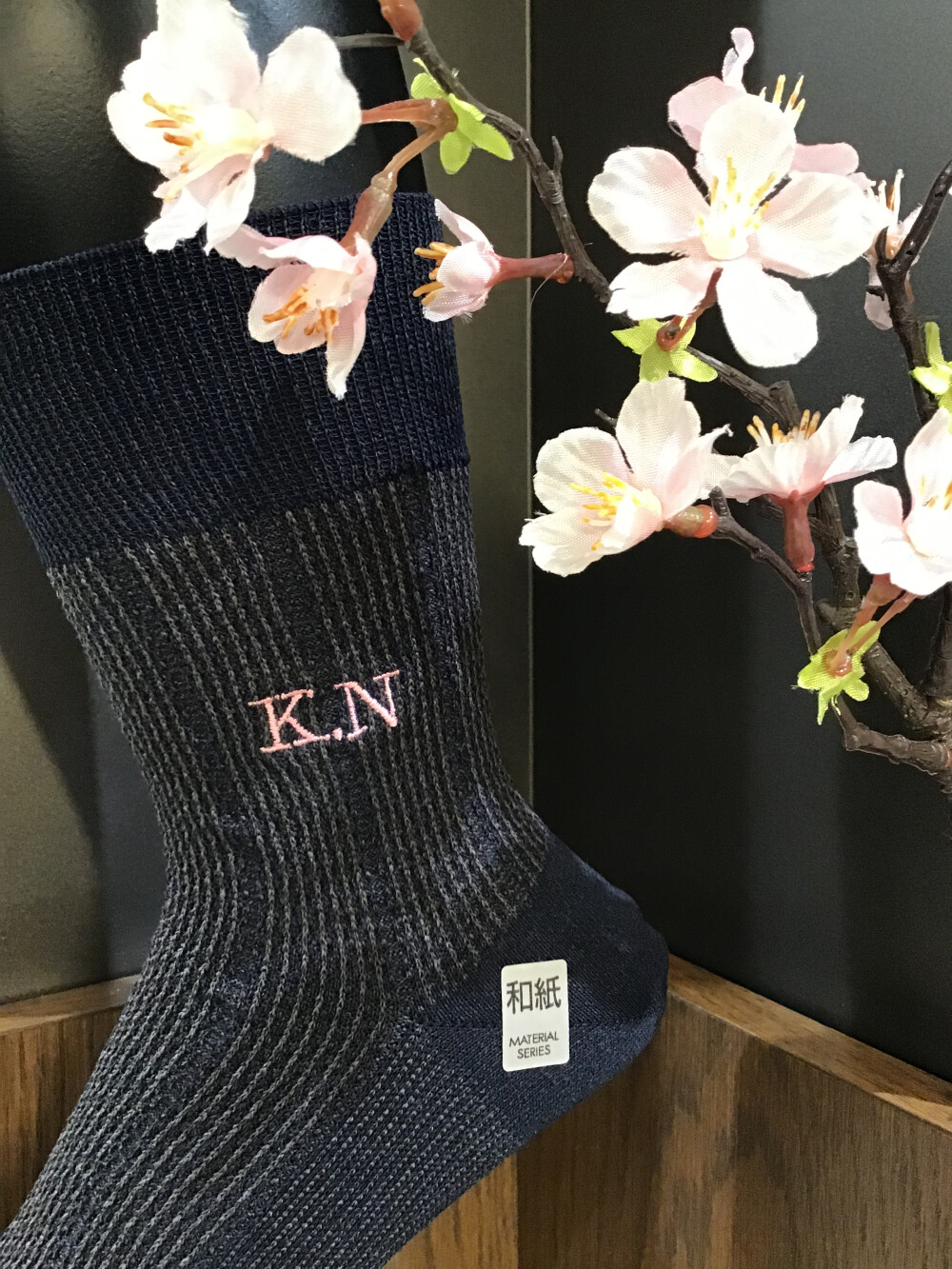 無料刺繍サービス承ります タビオオム 大丸東京店公式 Shop Blog