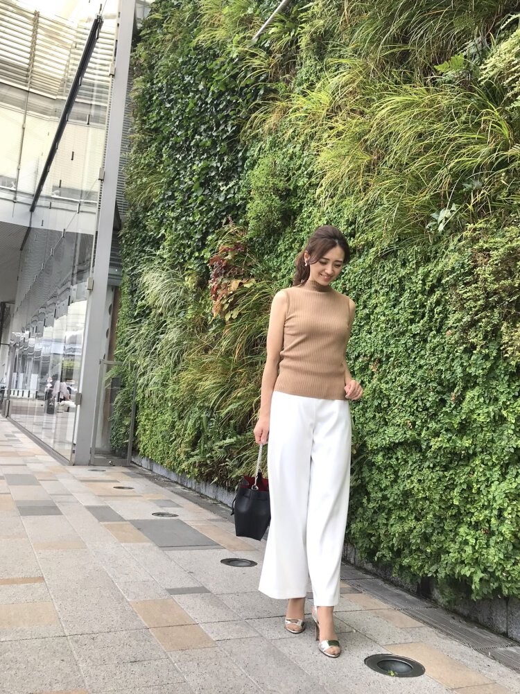 ボトルネックニットで夏のこなれパンツスタイル ｍ プルミエ 大丸東京店公式 Shop Blog