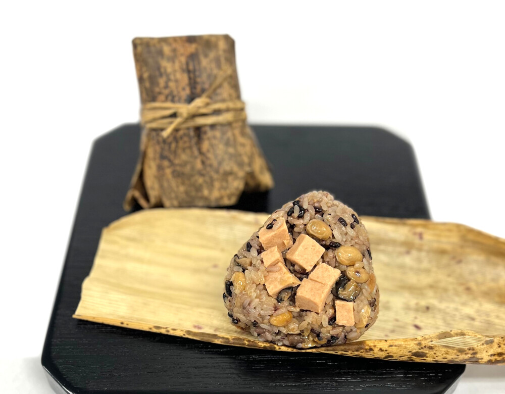 寒い日にもおすすめ！＜米屋のおにぎり屋＞新商品のご紹介です🍙