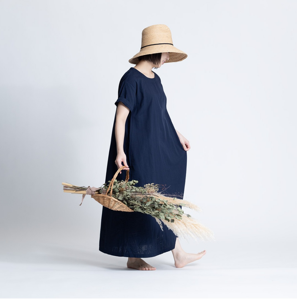 ao 期間限定POPUP 　「素肌で風を感じる、夏のガーゼ服展」