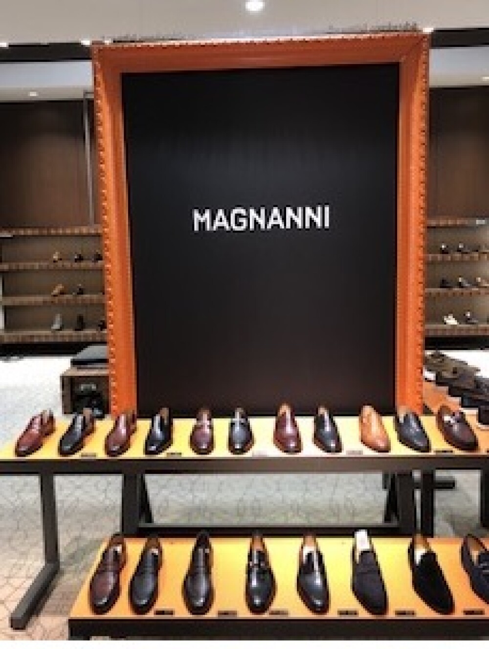 【 MAGNANNI】フェア