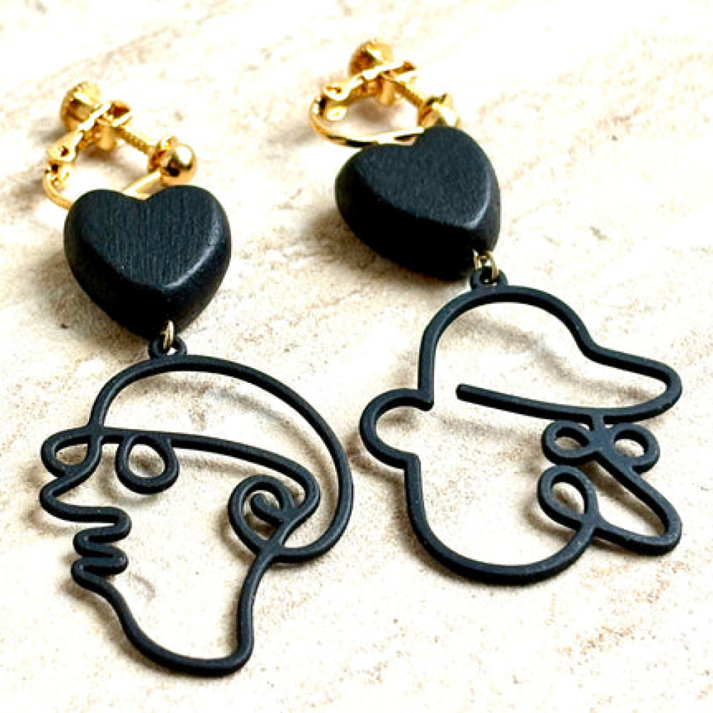 婦人洋品のピアス＆イヤリング