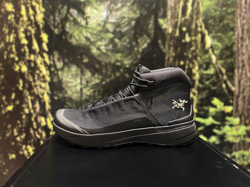 【ARC'TERYX】ハイキングや小屋泊におすすめの防水シューズ👟👏
