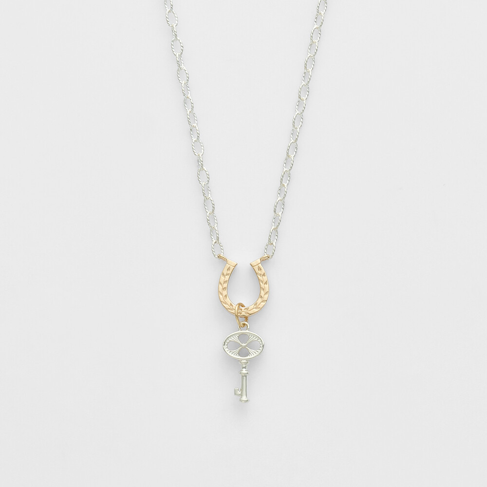 新年お守りジュエリーのご紹介🐴