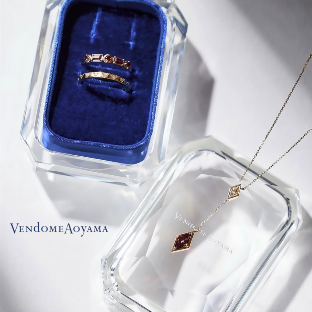 1月誕生石アイテムのご紹介