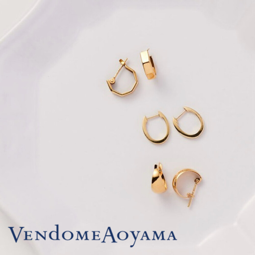 ヴァンドームアオヤマプラチナピアス - ピアス(両耳用)