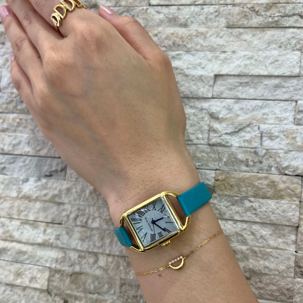 高評価なギフト 数量限定モデル HALF MOON WATCHのご紹介 | スタージュエリー | 大丸東京店公式 SHOP BLOG 時計