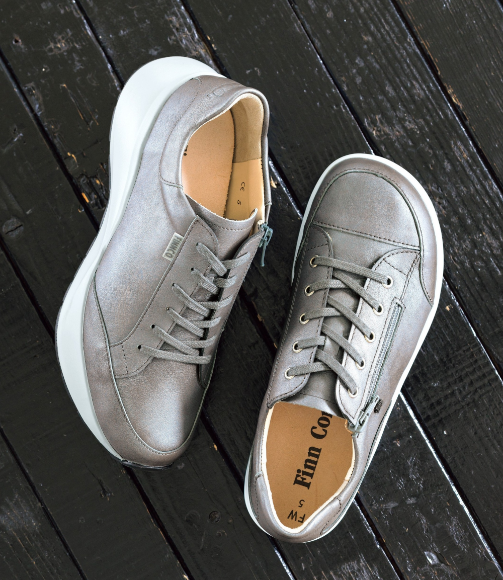 ”婦人くつ売場”限定ご優待会開催のご案内