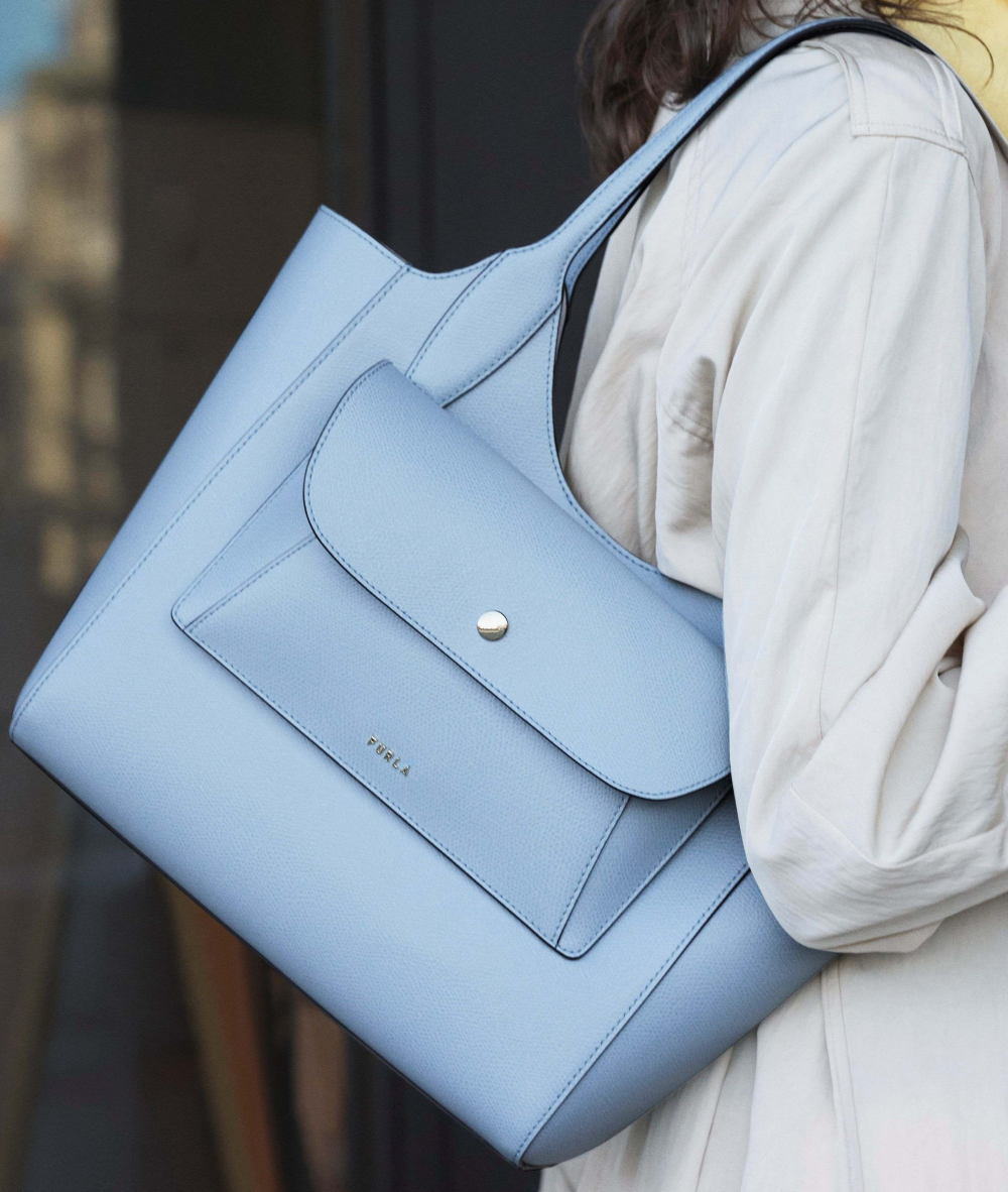 ＜FURLA＞ フルラ　レア登場