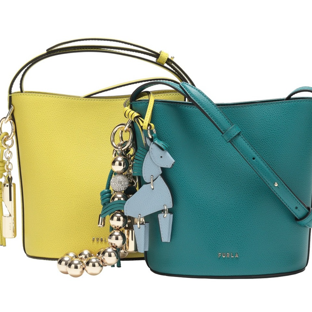 ＜FURLA＞MORE BAGS MORE CHARMS MORE YOU