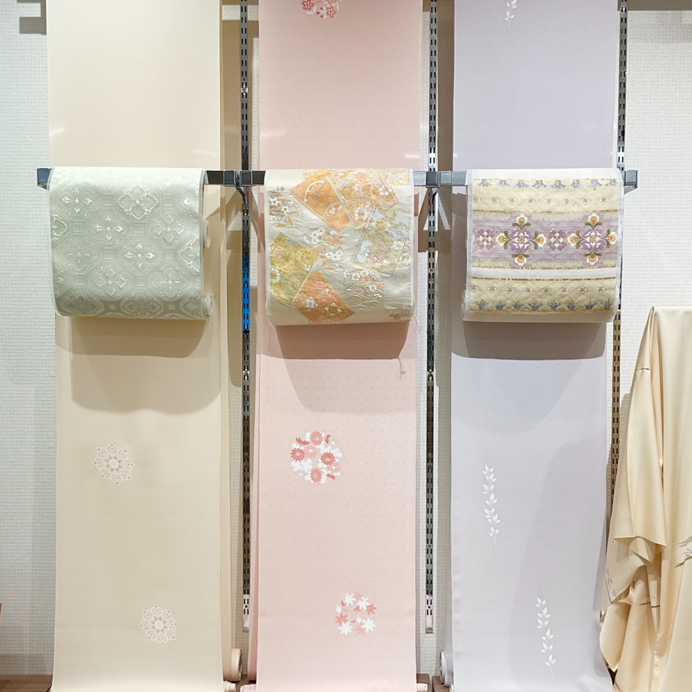 凛とした美しさ『東京手描友禅』