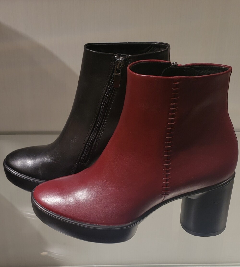 売れ筋ブーツ ショートブーツでおしゃれを楽しもう エコー 大丸東京店公式 Shop Blog