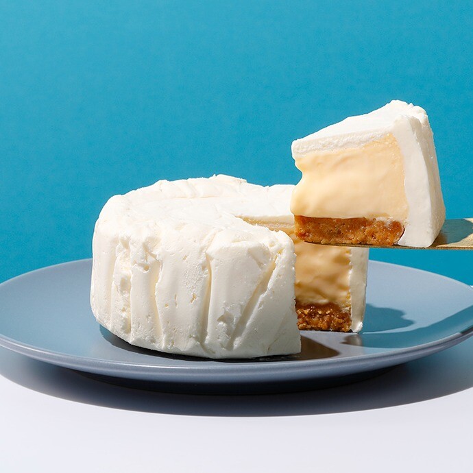 【バターステイツ by銀のぶどう】その名の通り“半熟とろとろ”食感！新定番『半熟チーズケーキ ミディアムレア』誕生