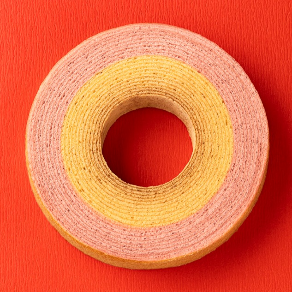 祝2026年。年末年始限定 “紅白のバームクーヘン” 新登場。代表作を一緒に楽しむセットも