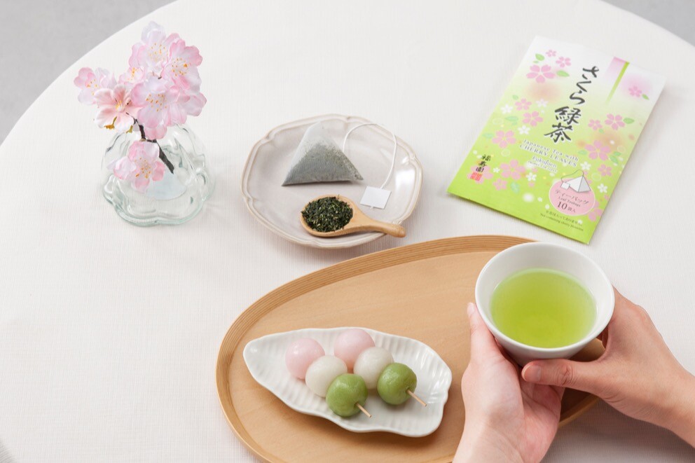 【春季限定】人気の『さくら緑茶』入荷です