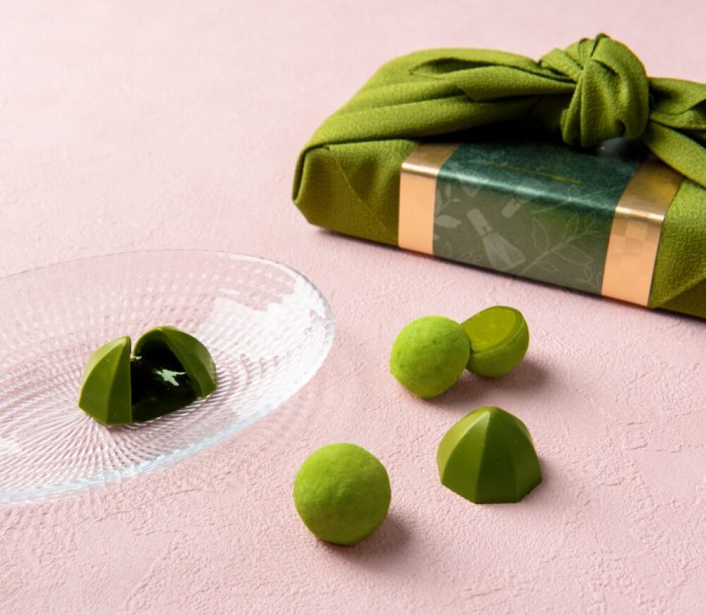 老舗茶舗こだわりのチョコレート、販売中です