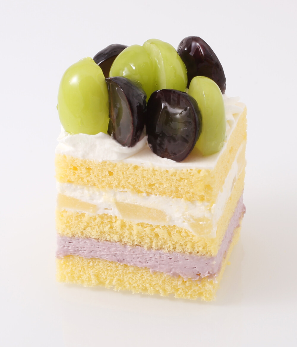 【アンテノール】🍇シャインマスカットと巨峰のショートケーキ🍇