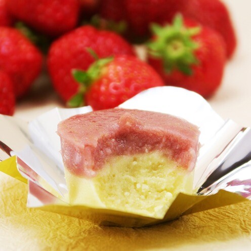 【季節限定】さわやかな苺と唐芋のレアケーキ