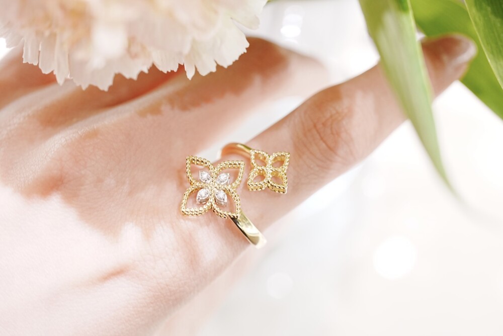 【日本先行発売✨】DESERT FLOWERコレクション＆ノベルティ入荷情報