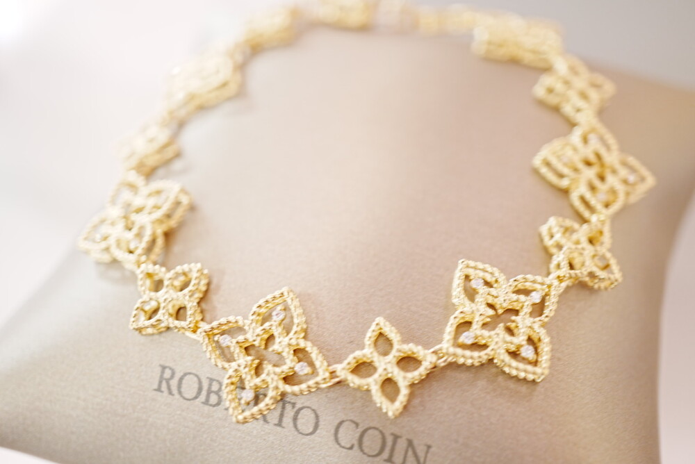 【日本先行発売✨】Desert Flower コレクション