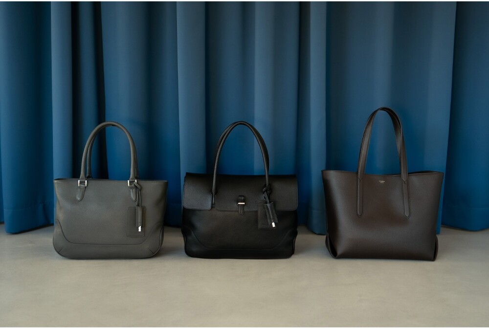 ペッレモルビダではホリデーギフトにぴったりなトートバッグを様々ご用意しております♫