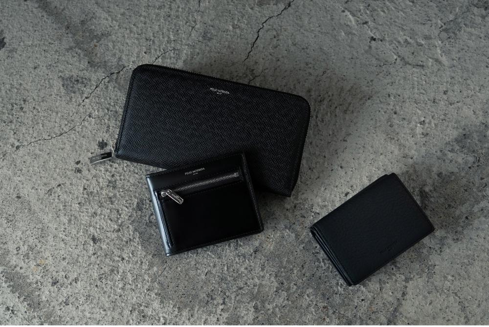 ペッレモルビダではホリデーギフトにぴったりなお財布を様々ご用意しております♫