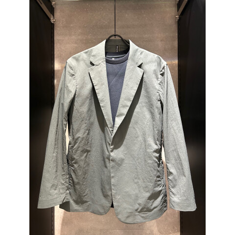 超美品　【I/O】ライトウェイトスリムジャケット　スリムパンツ 美品 【I/O】ライトウェイトスリムジャケット スリムパンツ I/O