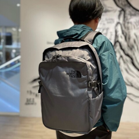 激安な ノースフェイスコーナーより高機能デイパックのご紹介 | 石井 バッグ