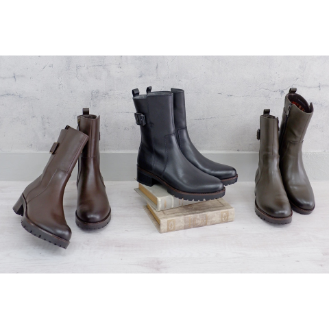 MODE KAORI】甘辛コーデに最適❗️待望のエンジニアブーツが登場