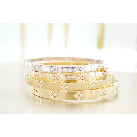 新入荷✨】LOVE IN VERONA バングル💠 | ロベルトコイン | 大丸東京店