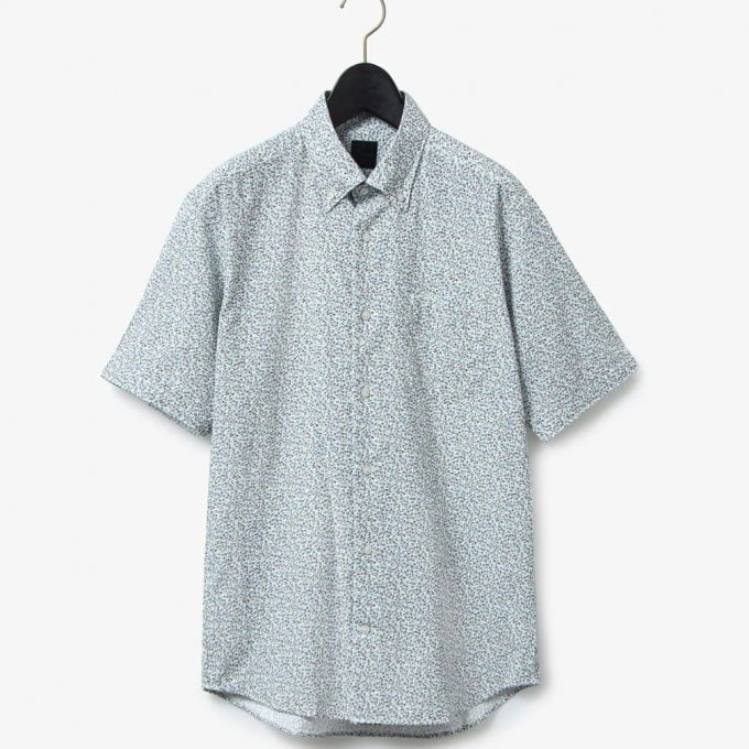 〈ダーバン〉夏を柄シャツで爽やかに