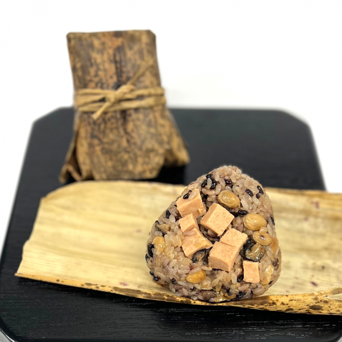 寒い日にもおすすめ！＜米屋のおにぎり屋＞新商品のご紹介です🍙